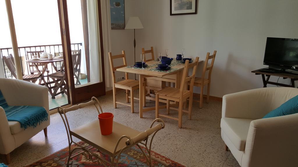 Apartamento Hector En Сиджес Экстерьер фото